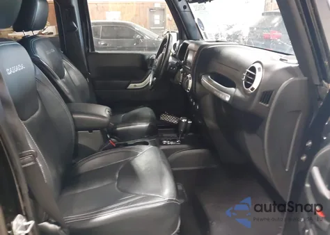 2018 Jeep Wrangler Jk Unlimited Sahara 4X4 z USA, uszkodzony, nr VIN 1C4HJWEG0JL907727